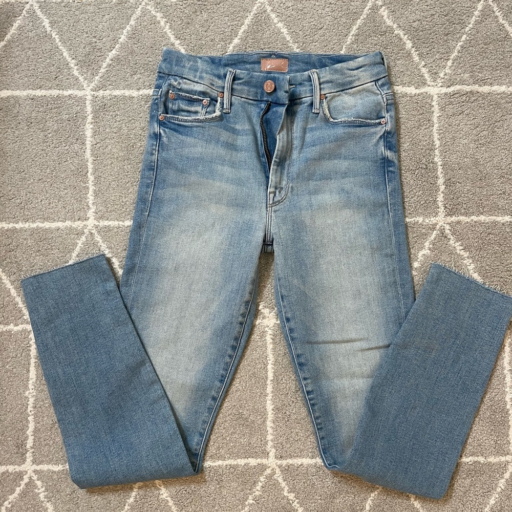 Brand new Mother jeans. Tags removed, never worn!